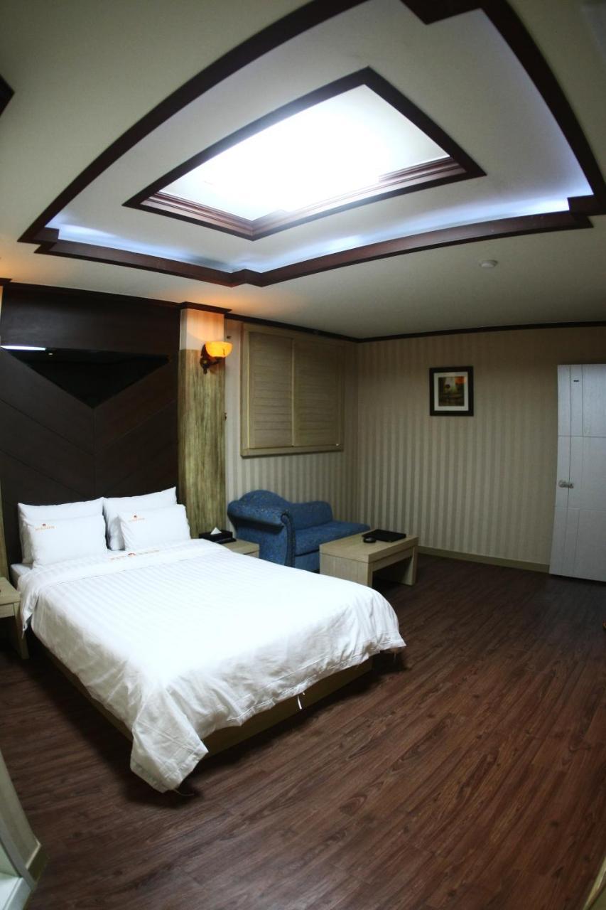 Metro Pol Tourist Hotel Pyeongtaek Rom bilde
