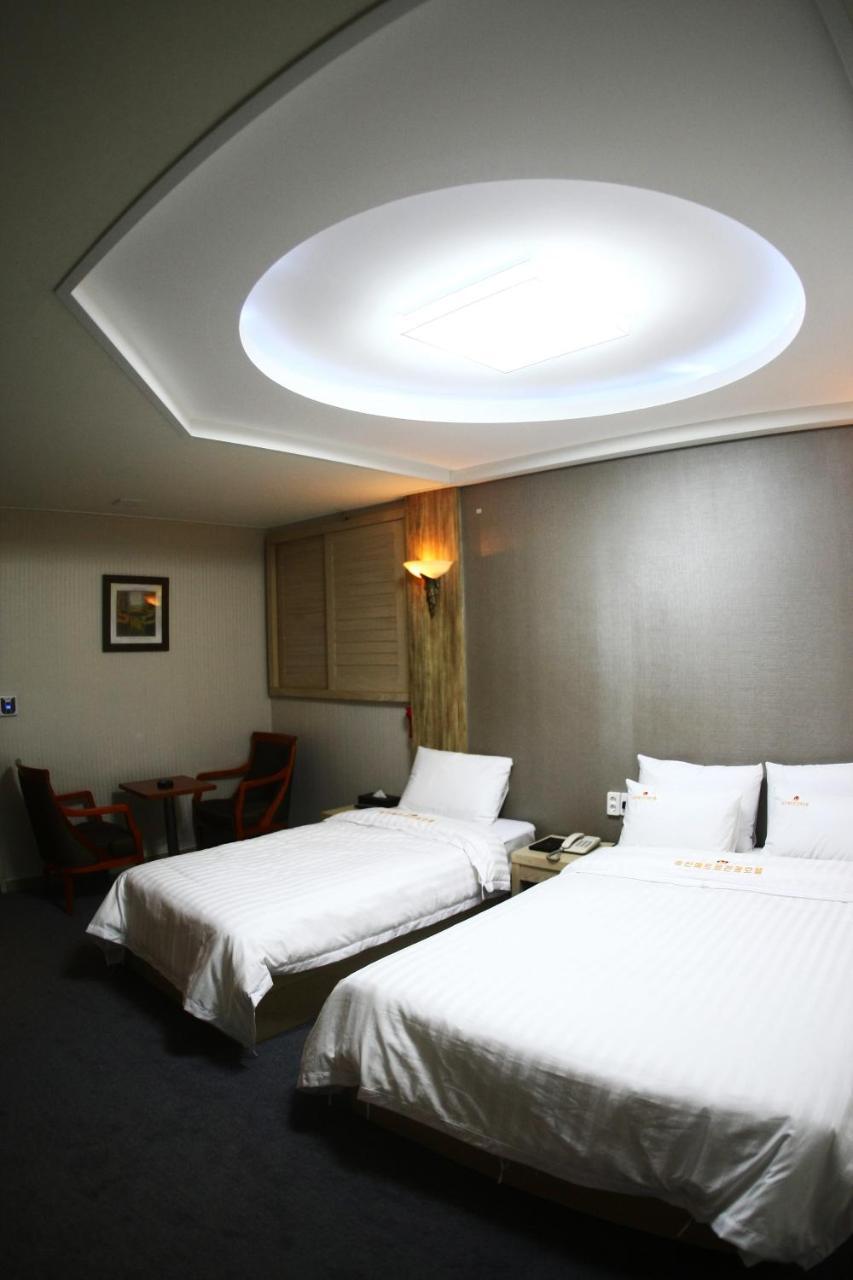 Metro Pol Tourist Hotel Pyeongtaek Rom bilde